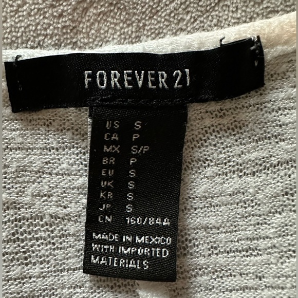 Forever 21. “You can’t sit with us”Mean Girls 🤭Cropped T-shirt. Sz small - Picture 4 of 7